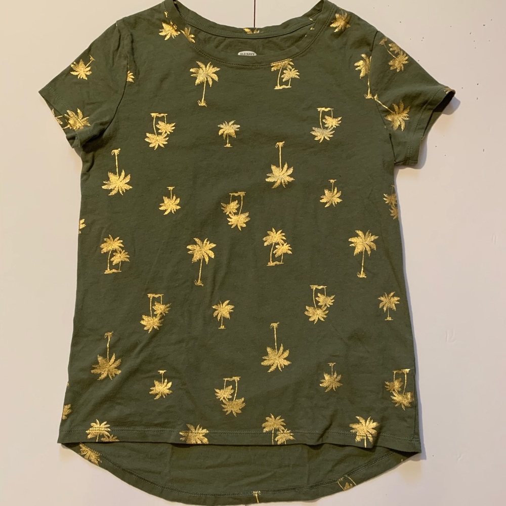 Shirt never worn